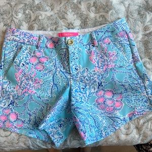 Lilly Pulitzer shorts size 2